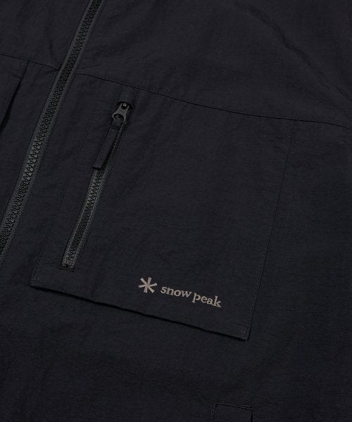 Snow Peak Mountain Windbreaker - Black