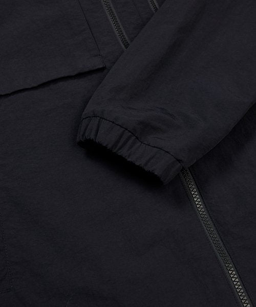 Snow Peak Mountain Windbreaker - Black